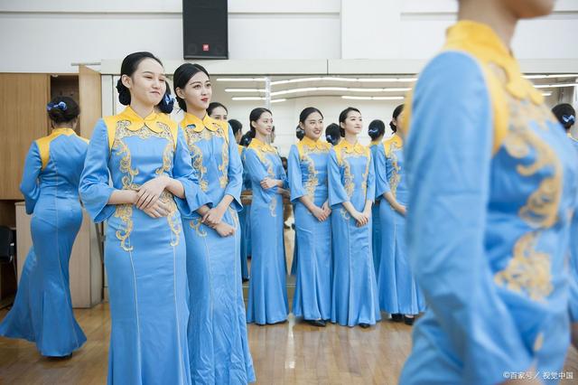 廈門開業(yè)慶典禮儀團(tuán)隊 專業(yè)攝影攝像服務(wù)，為您的慶典錦上添花
